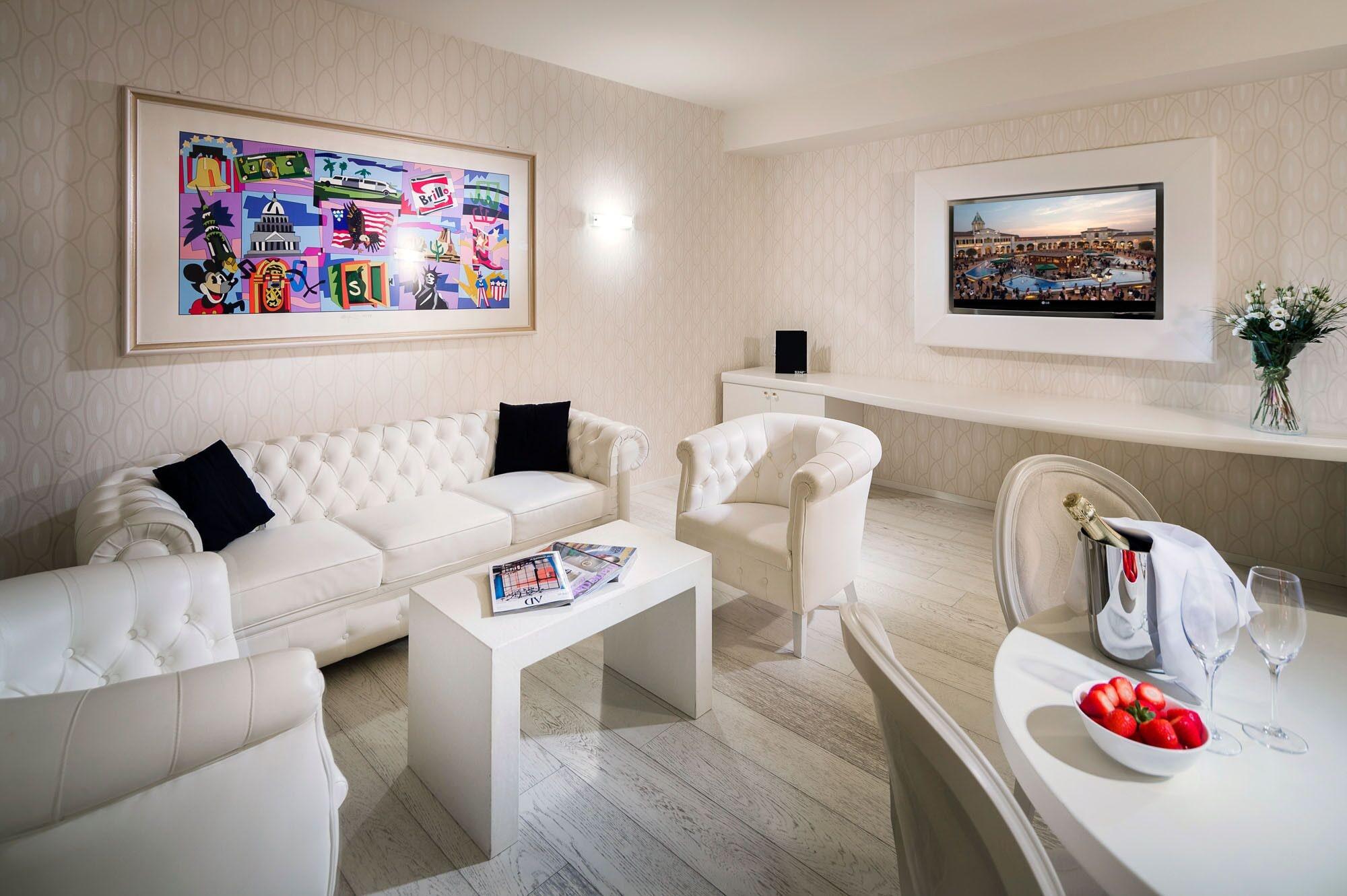 Base Hotel نوفينتا دي بْيافي المظهر الخارجي الصورة