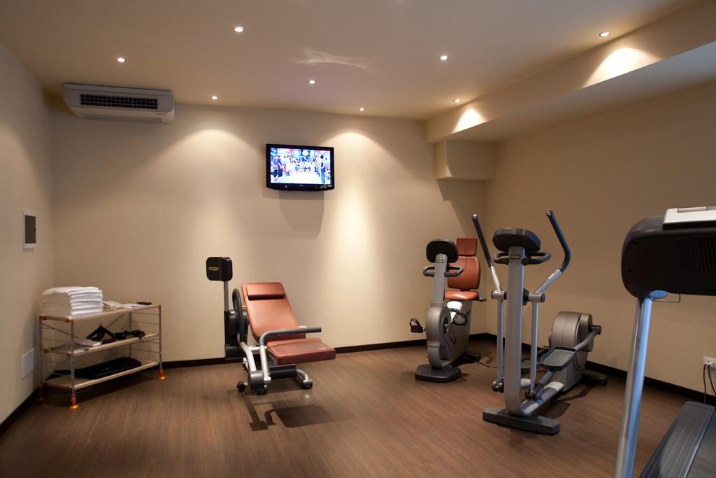 Base Hotel نوفينتا دي بْيافي المظهر الخارجي الصورة