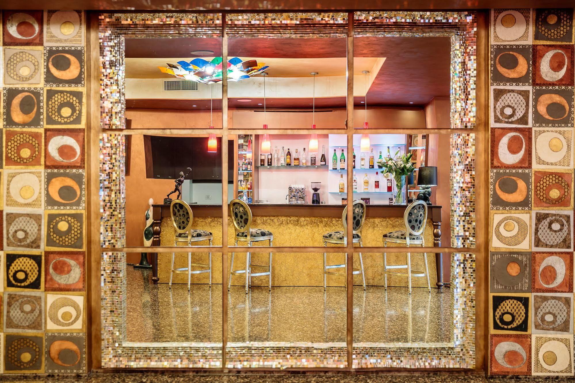 Base Hotel نوفينتا دي بْيافي المظهر الخارجي الصورة